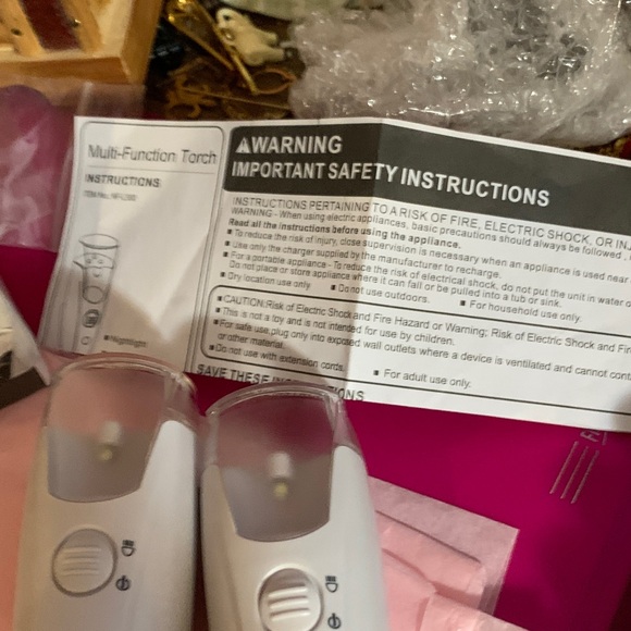 White Induction Multi-Function Emergency Flashlights Two - Picture 6 of 9